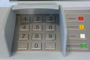 Geldautomat Aufsteller Bedienfeld